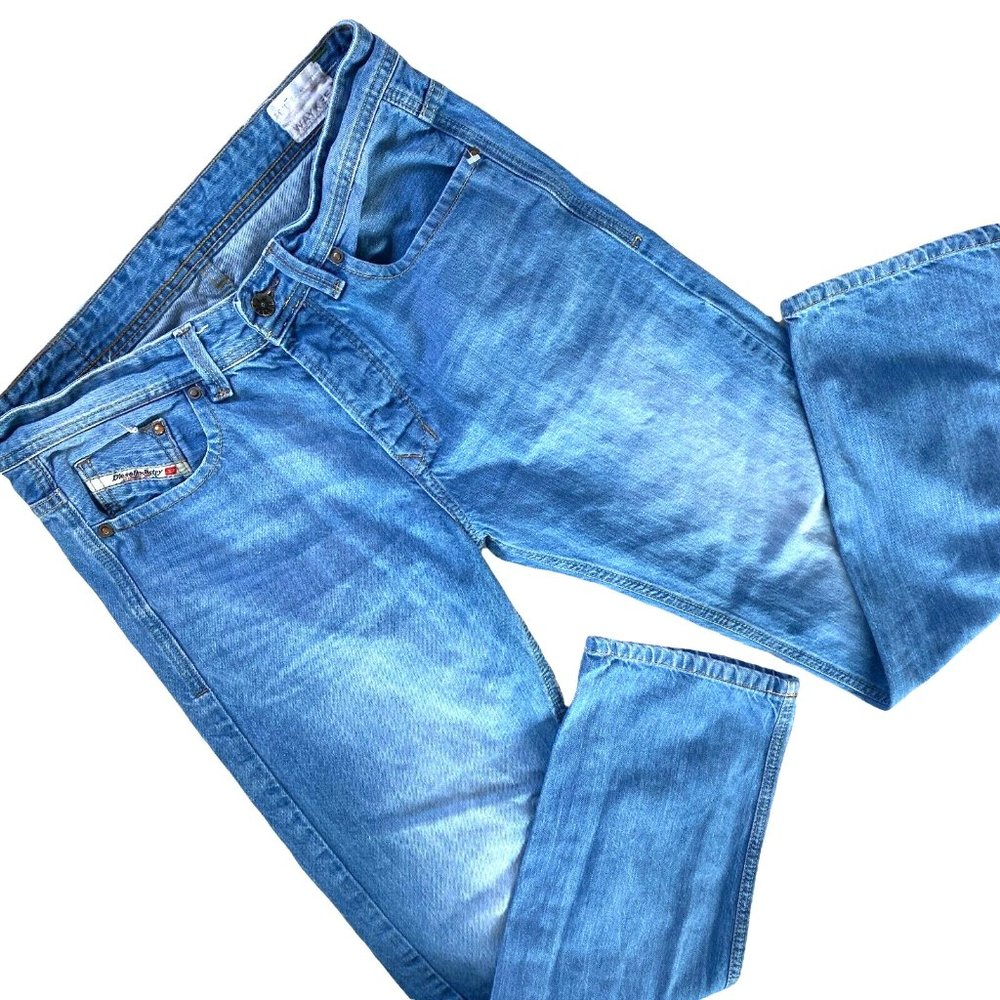 Diesel Waykee Regular Straight Jeans Mens 33 Button Fly Medium Wash